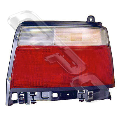 8176098-6 - REAR LAMP - R/H - CLEAR/RED - TO SUIT TOYOTA COROLLA AE100 H/B 1993-