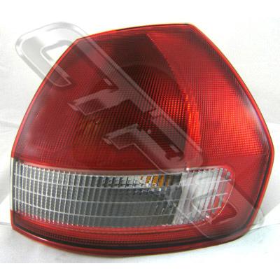 REAR LAMP - R/H - RED/CLEAR - TO SUIT NISSAN WINGROAD - Y11 - 99- EARLY