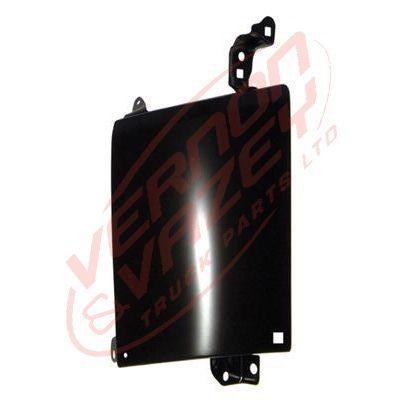 FRONT CORNER PANEL - W/MLDG HOLE - L/H - TOYOTA DYNA XZU320 2003-